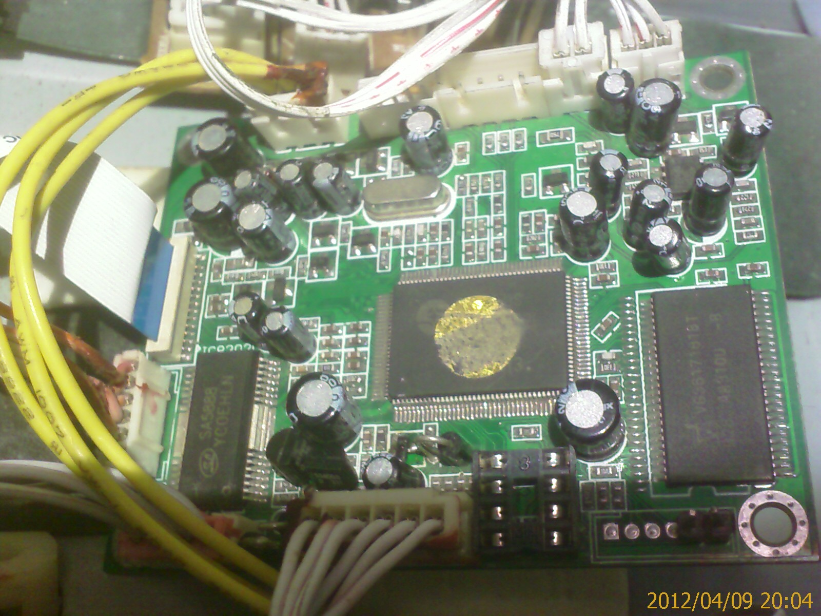 201204092004_00002.jpg