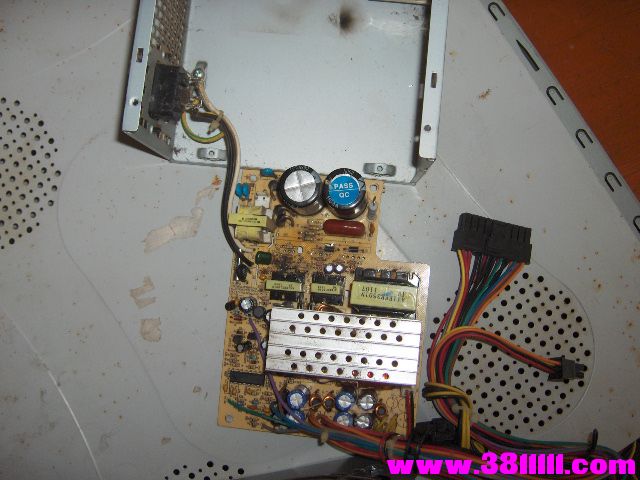 Ƭ 003.jpg