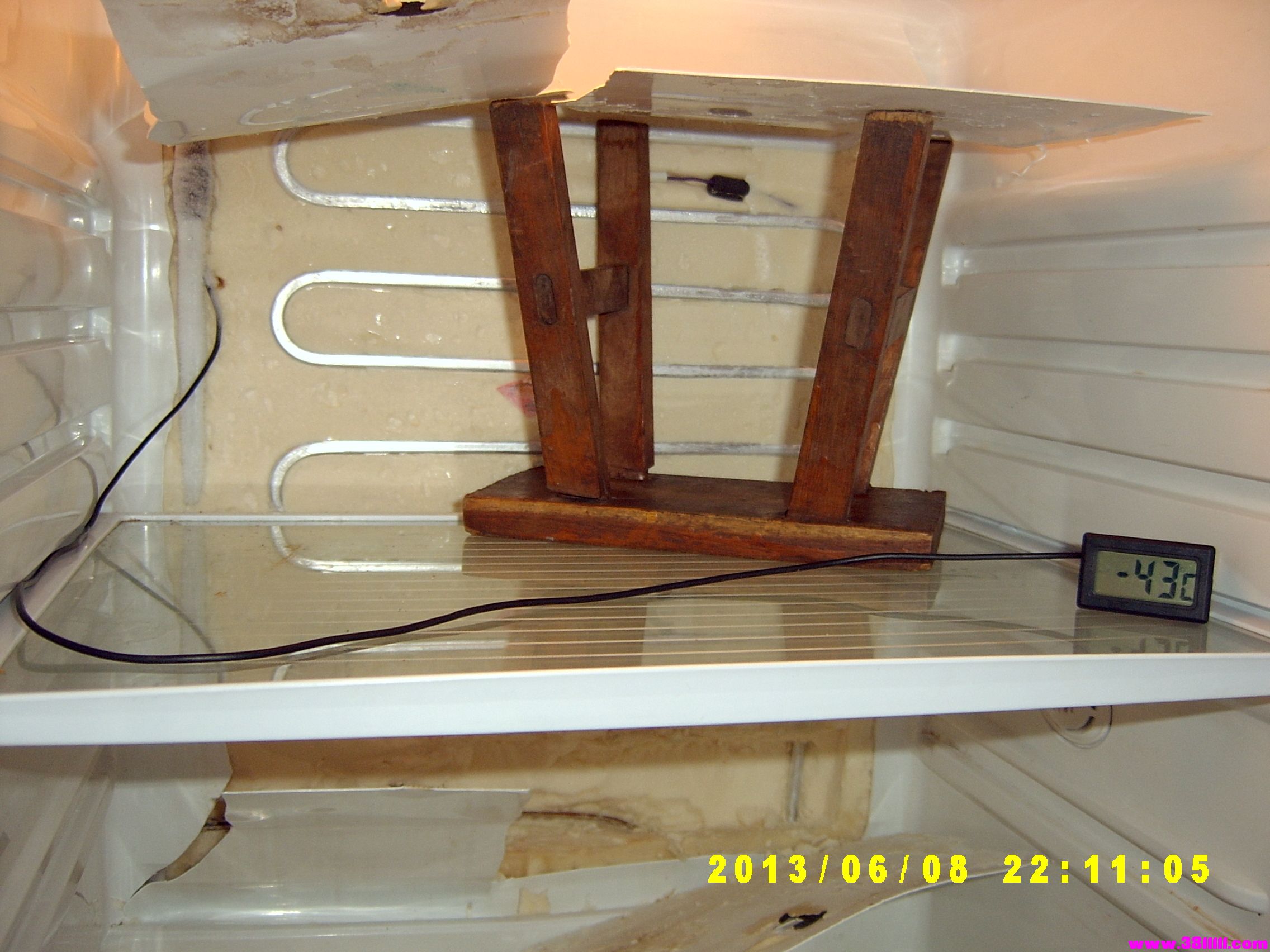 SV405301.JPG