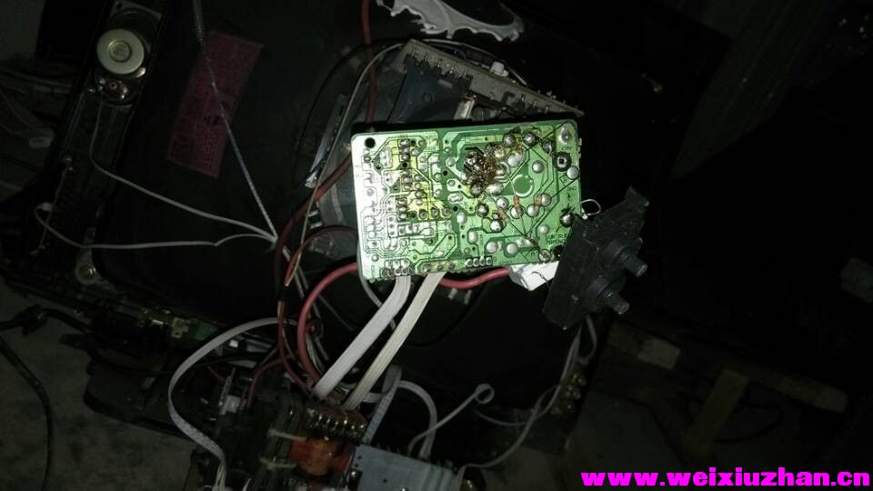 QQͼƬ20131211223545.jpg